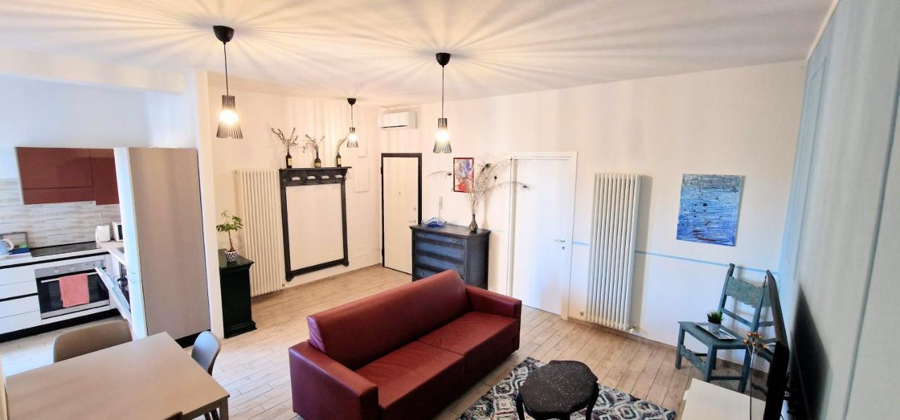 Central City Rooms M09 Apartment Bologna Exterior foto